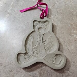 Brown Bag Cookie Art Teddy‎ Bear Cookie Mold Stamp press 1984 Vintage Ornament